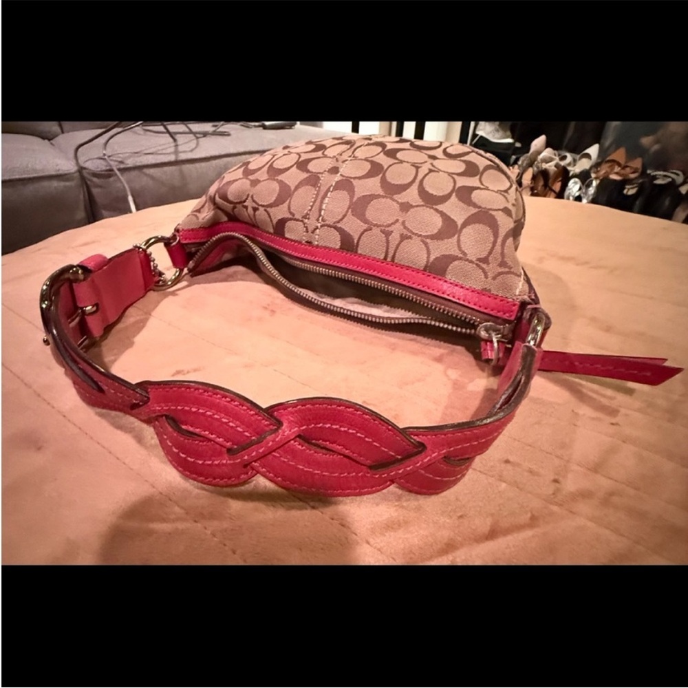 Tan and pink coach signature shoulder bag with matching large wallet - Picture 2 of 5